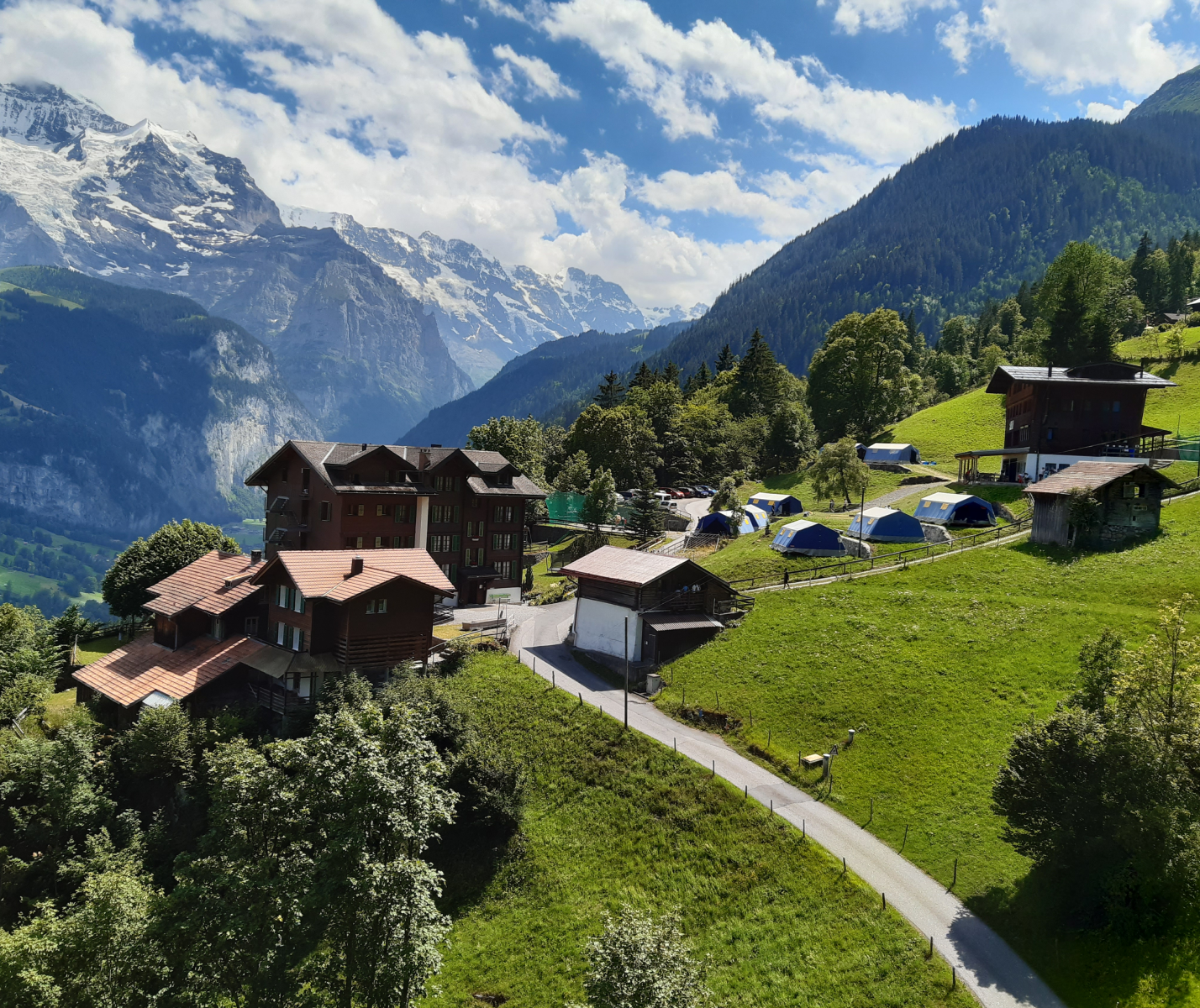 Église AB - Nos activités - Berghaus – Isenfluh